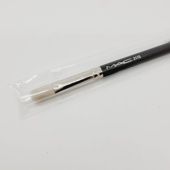 Mac Cosmetics 217S Blending Brush Brand New Authentic Synthetic - Picture 12 of 13